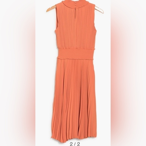 Nanette Leopore Mock Neck Terra Cotta Accordion Pleated Midi Dress Size 4 NWT! - Picture 6 of 16